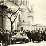 La piazza del Santuario nel 1974